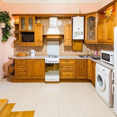 Do Lvova Central Apartments Εξωτερικό φωτογραφία