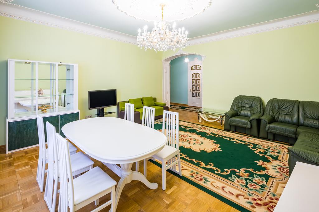 Do Lvova Central Apartments Εξωτερικό φωτογραφία
