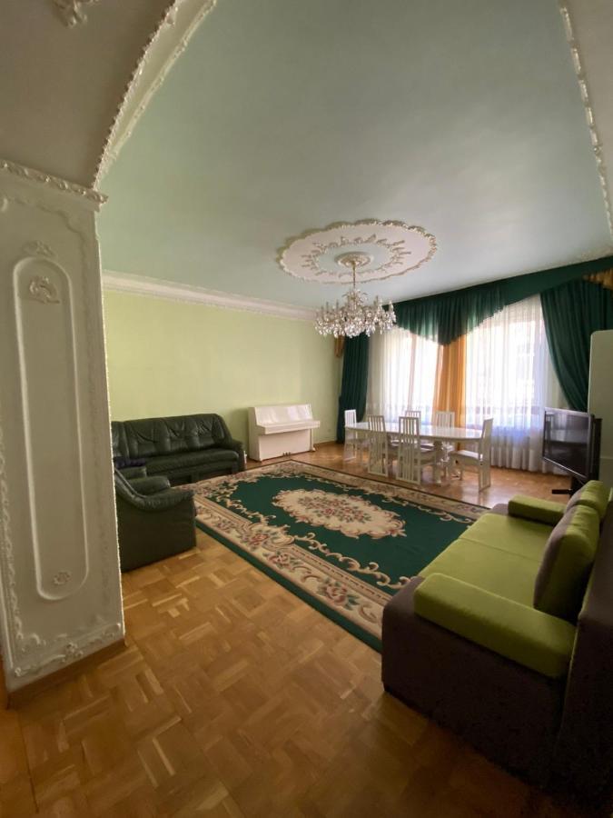 Do Lvova Central Apartments Εξωτερικό φωτογραφία